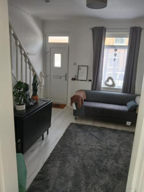 Rockmore Cottage - house in historic West Belfast